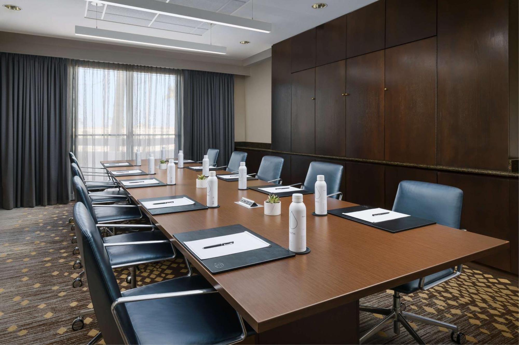 Hilton Phoenix Airport מראה חיצוני תמונה