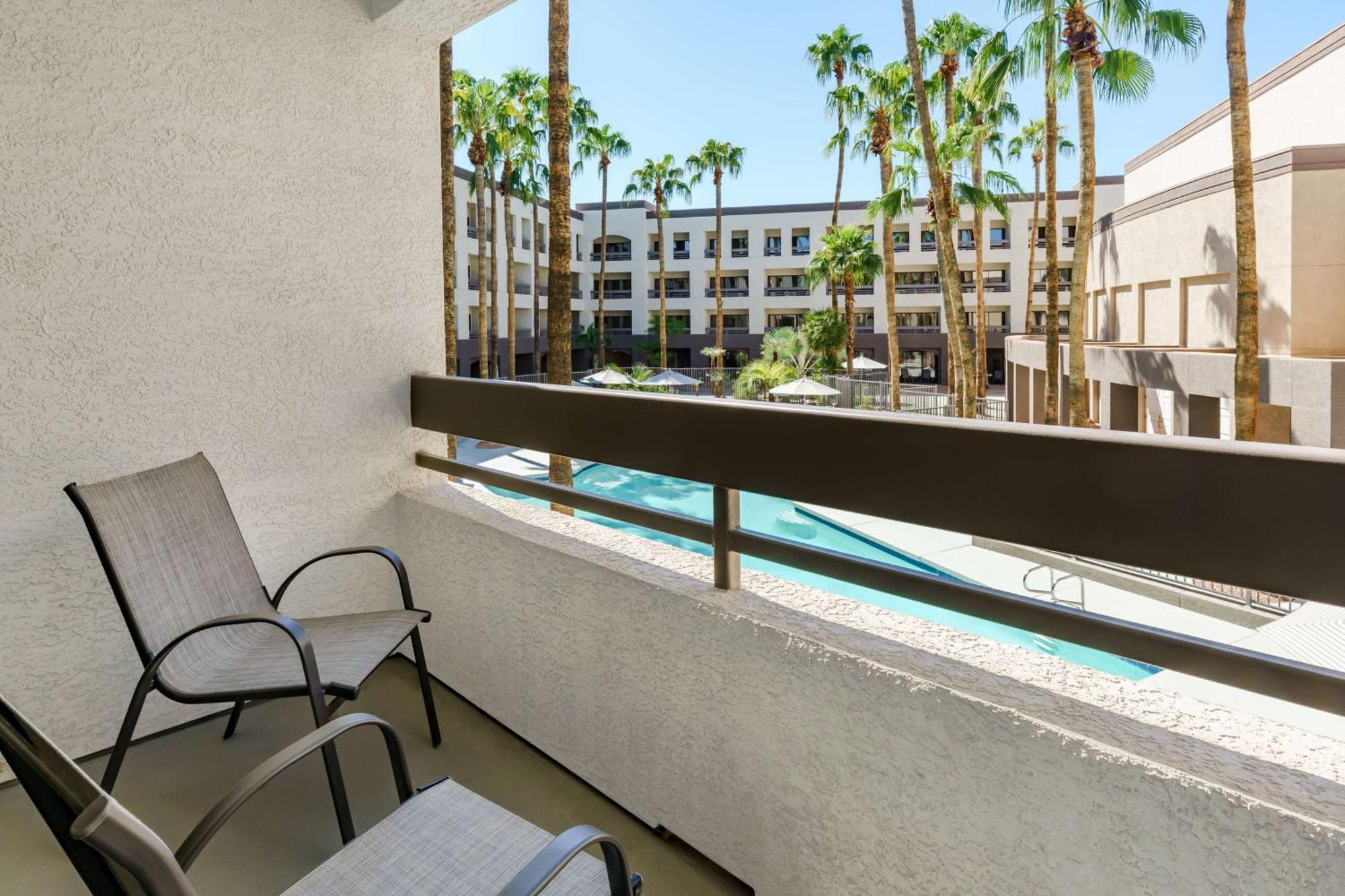 Hilton Phoenix Airport מראה חיצוני תמונה