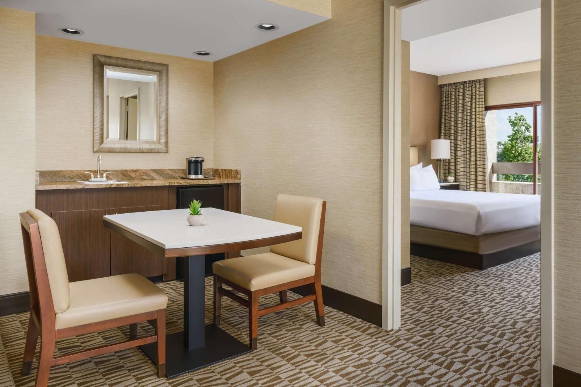 Hilton Phoenix Airport מראה חיצוני תמונה